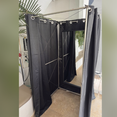 Fitting room hire (black curtain)